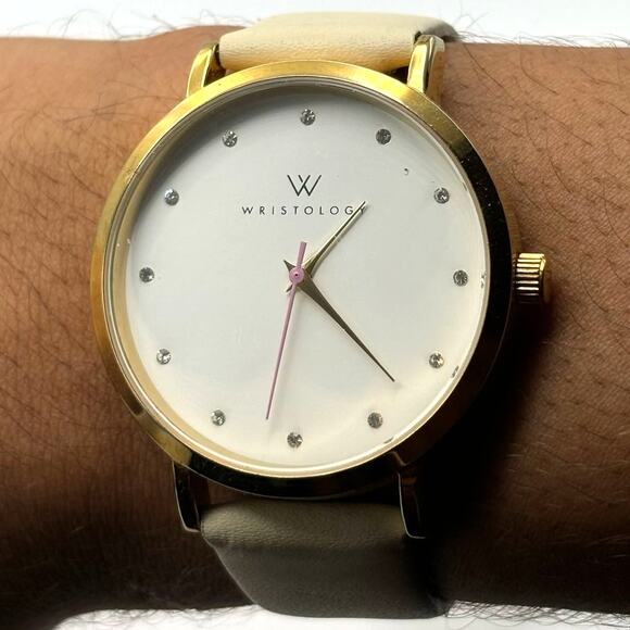 Gold Wristology Men's Watch - Picture 1 of 5